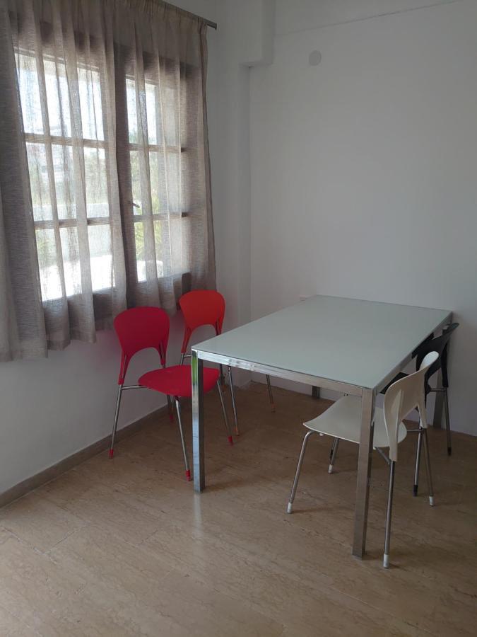 Merida Apartments Mola Kalyva Esterno foto