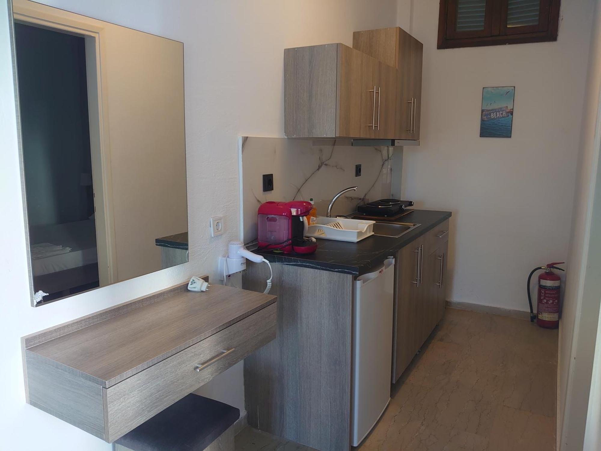 Merida Apartments Mola Kalyva Esterno foto
